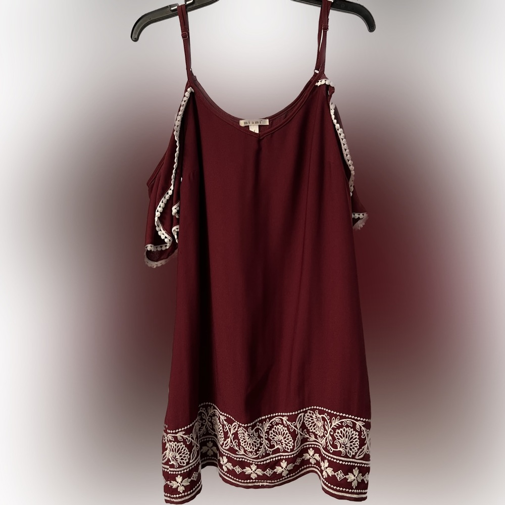 Deep burgundy dress size small looks flattering